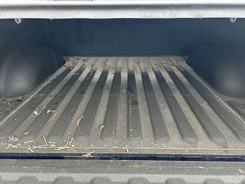 Used 2012 RAM 1500 Laramie image 13