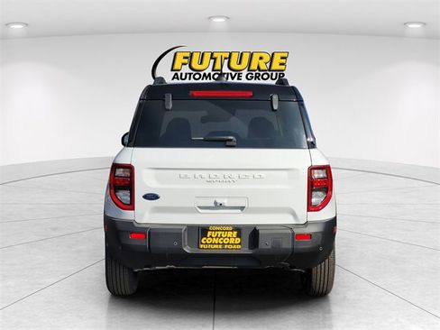 New 2025 Ford Bronco Sport Outer Banks image 4