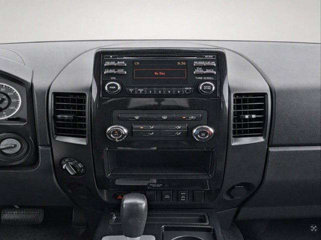 Used 2014 Nissan Titan SV w/ SV Value Truck Package AWD/4WD image 14
