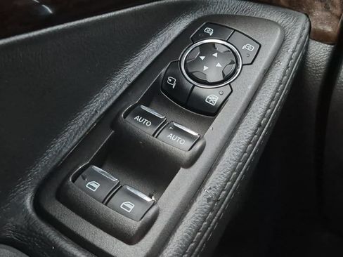 Used 2011 Ford Explorer Limited FWD image 32