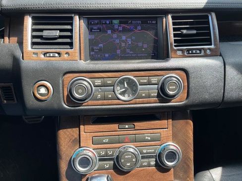 Used 2013 Land Rover Range Rover Sport HSE AWD/4WD image 9