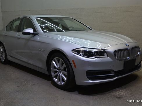 Used 2014 BMW 550i xDrive Sedan AWD/4WD image 1