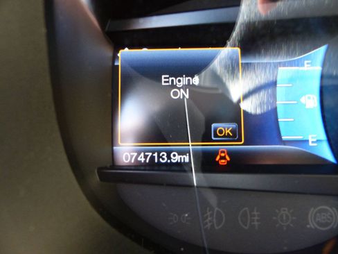 Used 2018 Ford Edge Titanium w/ Equipment Group 301A AWD/4WD image 31