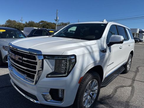 Used 2021 GMC Yukon SLT w/ SLT Luxury Plus Package image 5