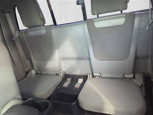 Used 2012 Toyota Tacoma 4x4 Access Cab image 17