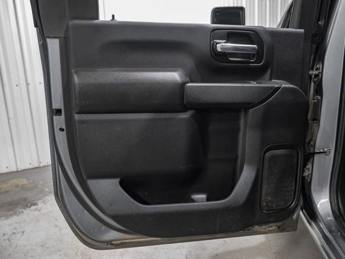 Used 2024 Chevrolet Silverado 2500 Custom w/ Custom Value Package image 44