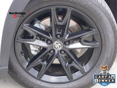 Used 2024 Toyota Grand Highlander AWD image 12