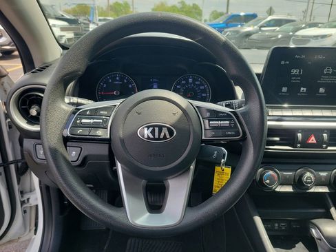 Used 2021 Kia Forte LXS FWD image 20