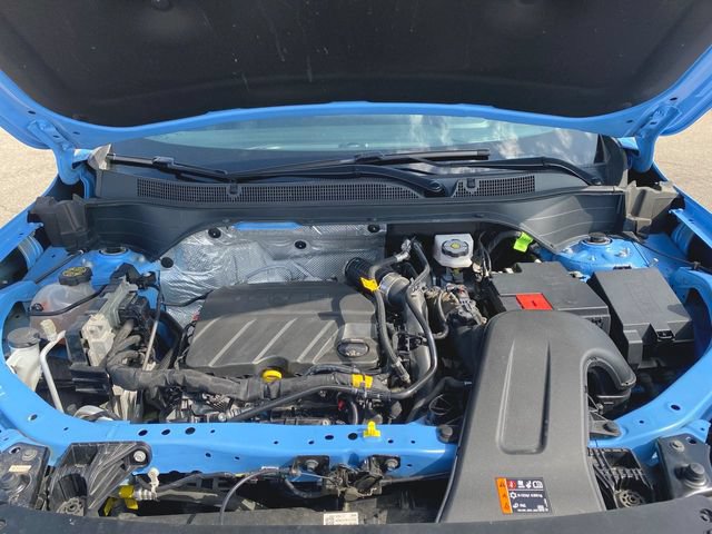 Used 2024 Chevrolet Trax RS w/ Driver Confidence Package FWD image 27