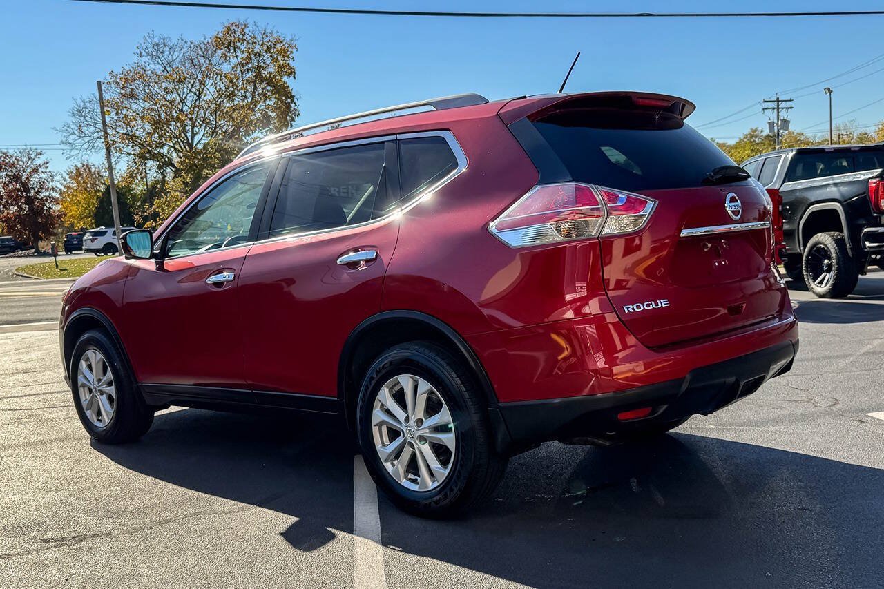 Used 2016 Nissan Rogue SV w/ SV Premium Package AWD/4WD image 6