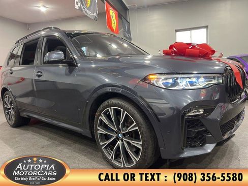 Used 2021 BMW X7 M50i AWD/4WD image 53