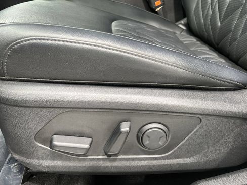Used 2024 Kia Sportage X-Pro Prestige AWD/4WD image 12
