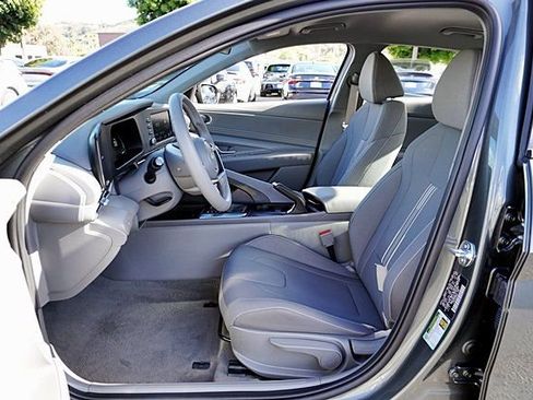 Certified 2026 Hyundai Elantra Sport FWD image 13
