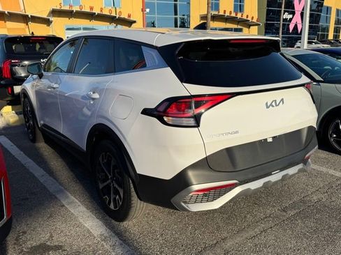 Certified 2023 Kia Sportage EX image 2