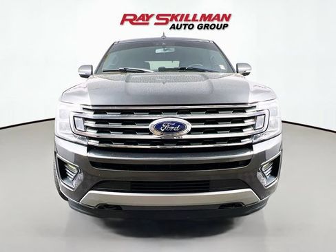 Used 2020 Ford Expedition XLT w/ Equipment Group 201A AWD/4WD image 2