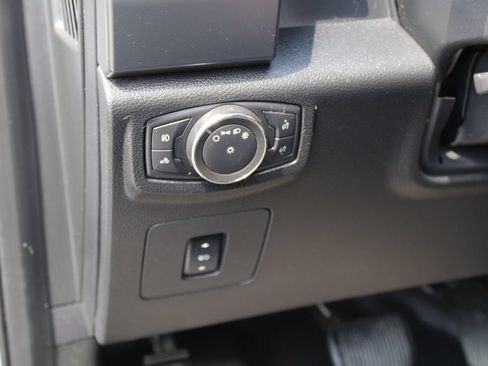 Used 2016 Ford F150 XLT w/ Equipment Group 302A Luxury AWD/4WD image 20