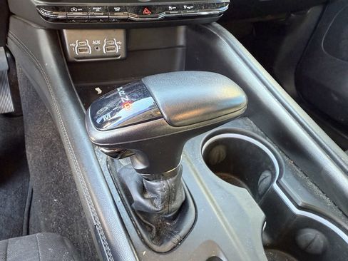 Used 2022 Dodge Durango SXT image 21