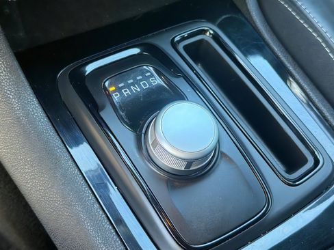 Used 2022 Chrysler 300 S w/ Safetytec Plus Group image 25