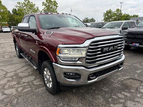 Used 2022 RAM 3500 Limited AWD/4WD image 3
