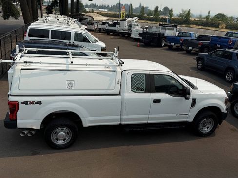 Used 2019 Ford F350 XL w/ Power Equipment Group AWD/4WD image 2