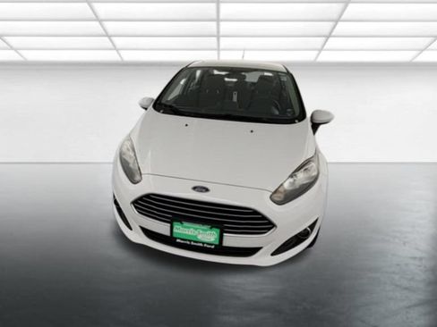 Used 2019 Ford Fiesta SE w/ Equipment Group 201A FWD image 2