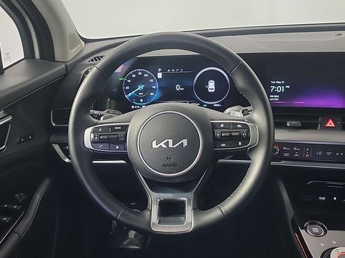 Used 2025 Kia Sportage SX Prestige AWD/4WD image 19