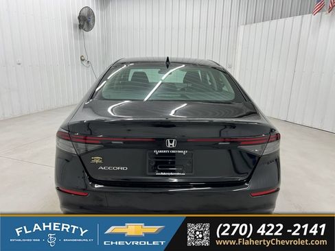 Used 2024 Honda Accord EX image 4