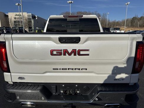 Used 2024 GMC Sierra 1500 SLT w/ SLT Premium Plus Package AWD/4WD image 5