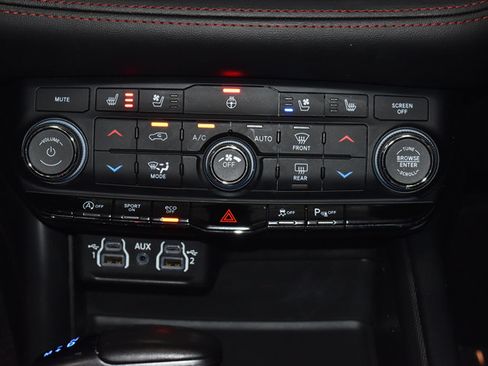 Certified 2024 Dodge Durango GT AWD/4WD image 34
