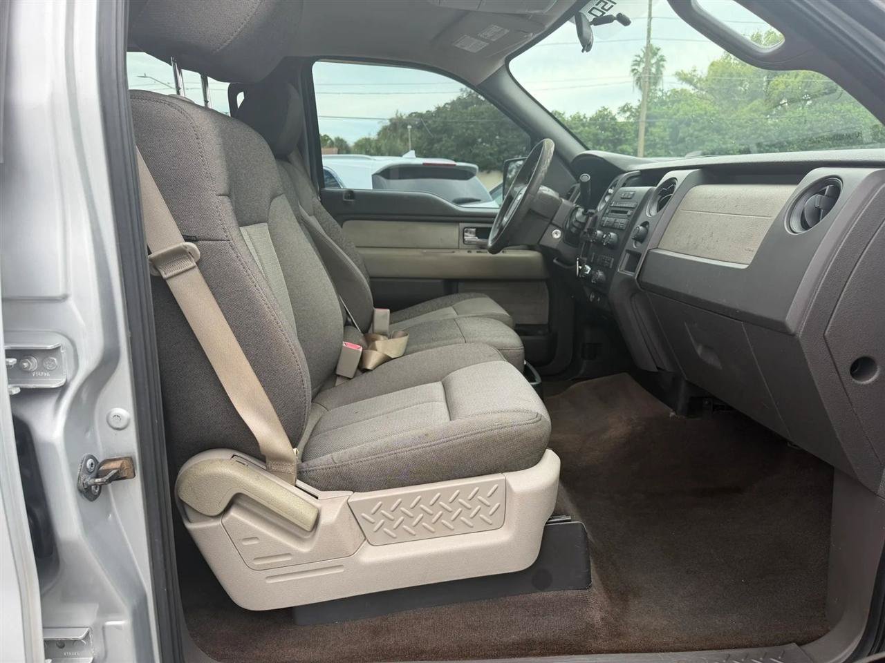 Used 2009 Ford F150 XL RWD image 24