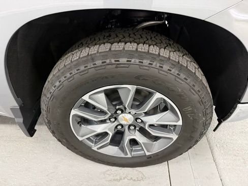New 2026 Chevrolet Silverado 1500 LT image 4