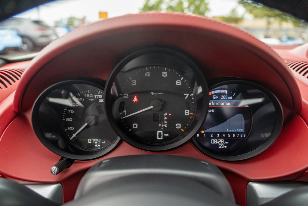 Used 2022 Porsche 718 Boxster Spyder RWD image 22