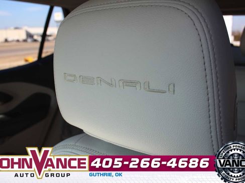 Used 2022 GMC Terrain Denali w/ Denali Premium Package image 28