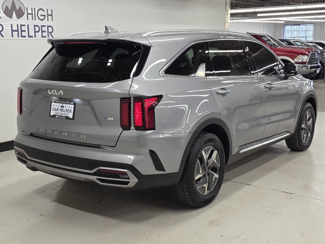 Used 2022 Kia Sorento S AWD/4WD image 19