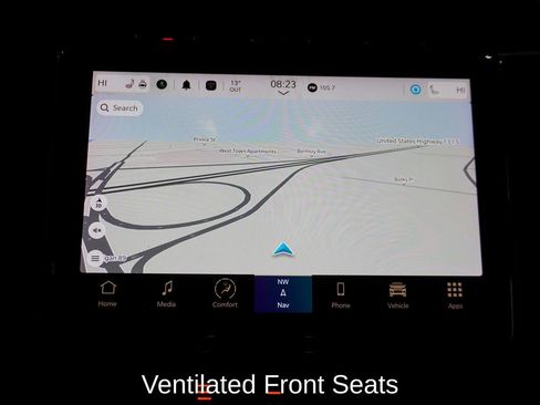 Used 2023 Jeep Grand Cherokee Limited w/ Luxury Tech Group II image 19