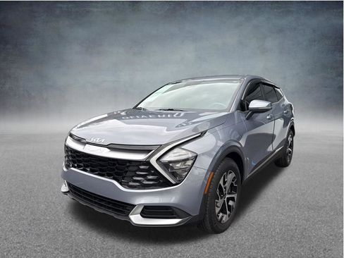 Used 2023 Kia Sportage EX image 1