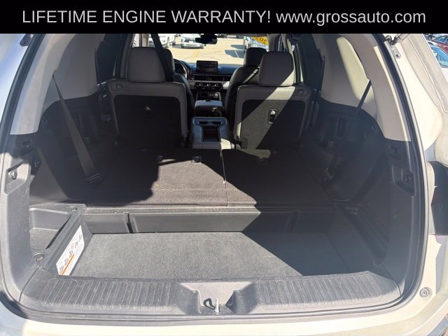 Used 2025 Honda Pilot Elite image 24