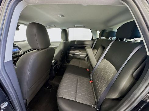 Used 2022 Mitsubishi Outlander Sport LE FWD image 23