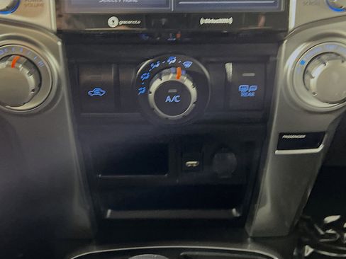 Used 2024 Toyota 4Runner SR5 image 26