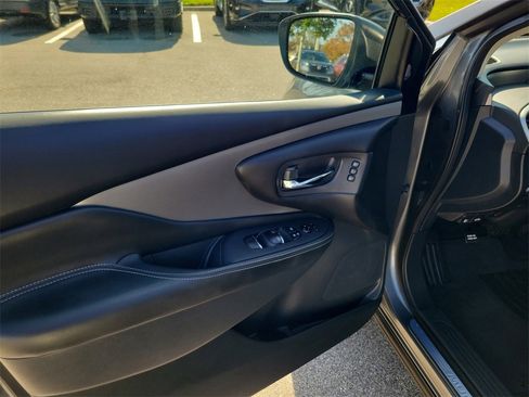 Used 2019 Nissan Murano SL image 22