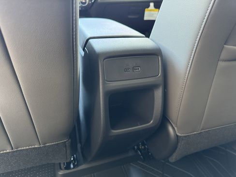 New 2025 Chevrolet Trax ACTIV w/ Driver Confidence Package image 15