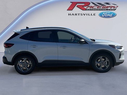 New 2026 Ford Escape ST-Line w/ Cold Weather Package image 25