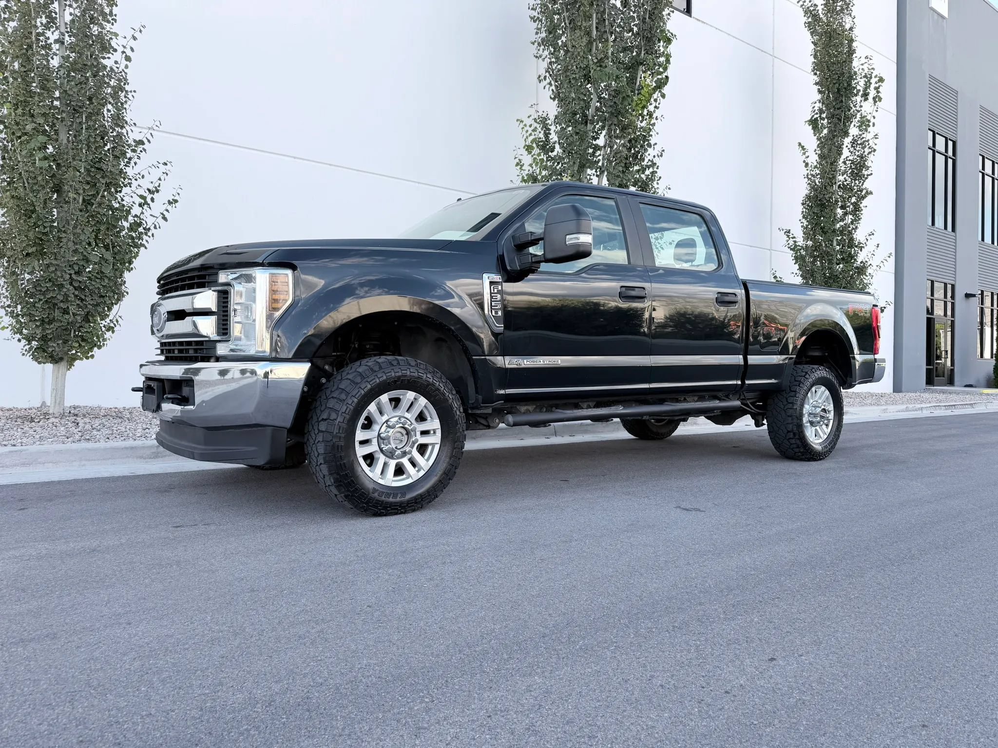 Used 2019 Ford F350 XL w/ STX Appearance Package AWD/4WD image 10