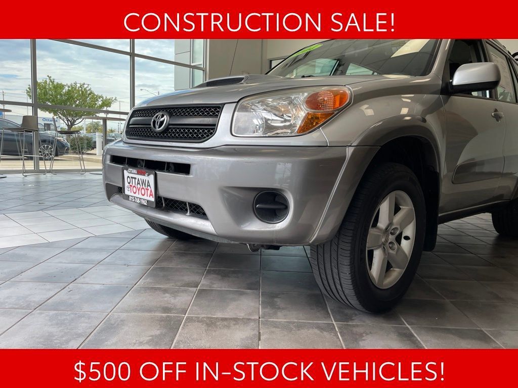 Used 2004 Toyota RAV4 4WD image 14