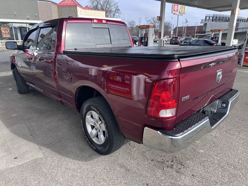 Used 2019 RAM 1500 Classic SLT image 6