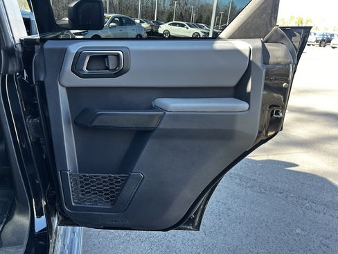 Used 2023 Ford Bronco Big Bend image 31