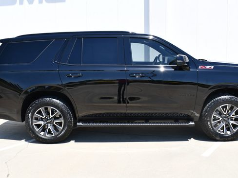 Used 2024 Chevrolet Tahoe Z71 w/ Z71 Off-Road Package AWD/4WD image 5