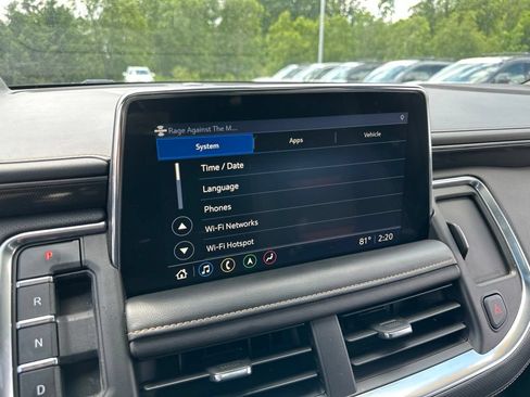 Used 2021 GMC Yukon XL AT4 w/ AT4 Premium Plus Package AWD/4WD image 61