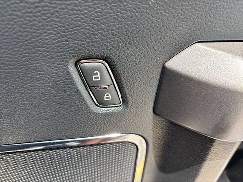 Used 2019 Ford F150 Platinum w/ Technology Package AWD/4WD image 71