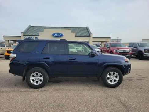 Used 2024 Toyota 4Runner SR5 image 20